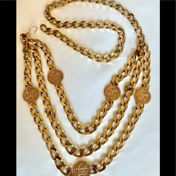 no designer name. | Accessories | Gold Metal Heavy Chain  display picture 1